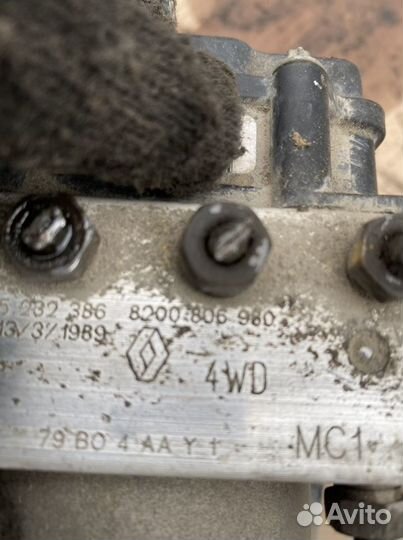 Блок abc Renault Duster 2.0 MT 4WD