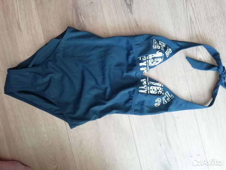 Купальник слитный