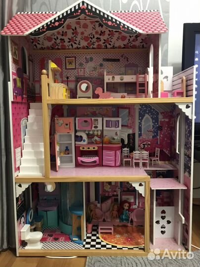 Домик кукольный
