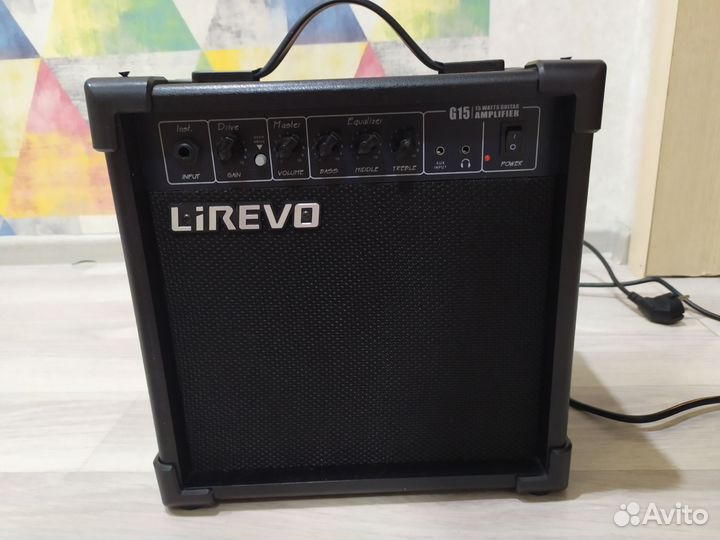 Гитарный комбоусилитель 15 watt