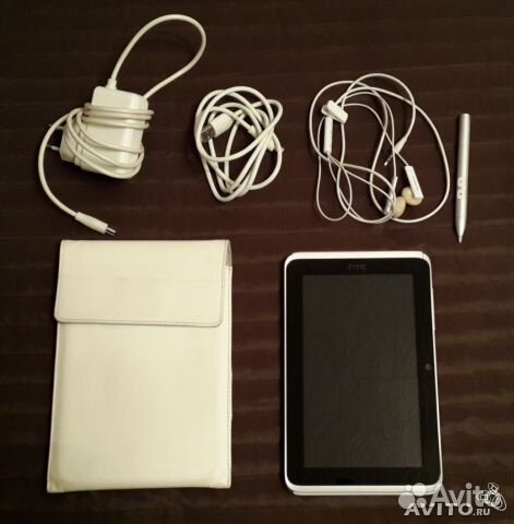 Продается планшет HTC 32Gb + Navitel Navigator