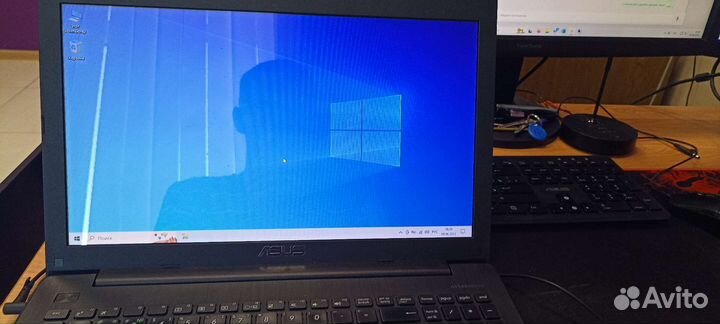 Ноутбук Asus X553M