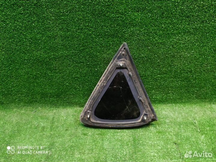 Стекло кузовное глухое заднее левое Hyundai