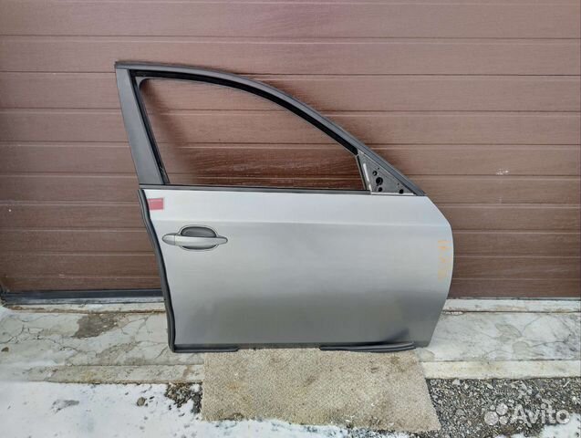 Дверь передняя правая BMW E60 цвет а52