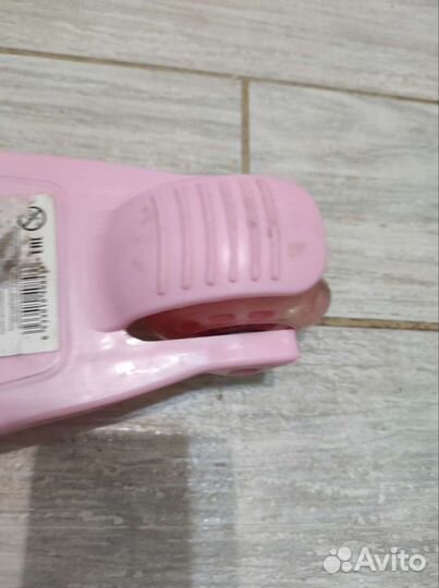 Трехколесный самокат розовый scooter