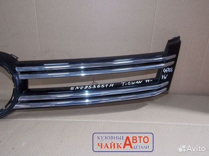 Решетка радиатора Volkswagen Tiguan 1 NF 2011