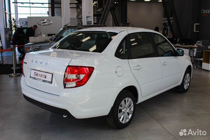 LADA Granta 1.6 МТ, 2024