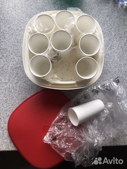 Термосервирователь tupperware с чашами для ёгурта