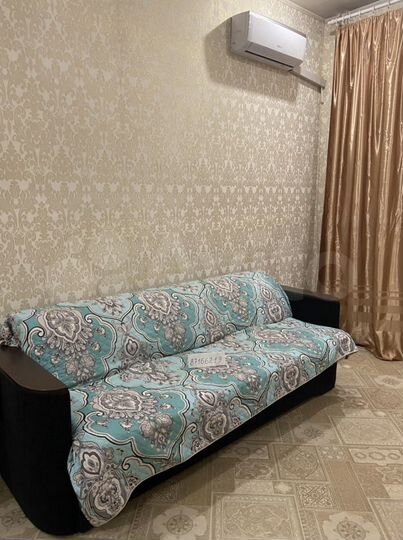 2-к. квартира, 83 м², 1/4 эт.