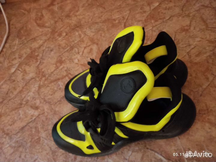 Кроссовки женские 38 турция