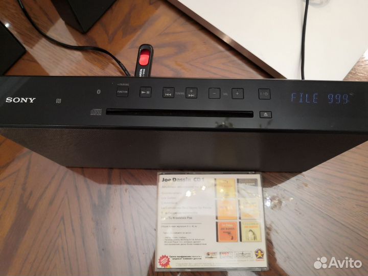 Персональная аудиосистема колонка Sony сmt-X3 CD