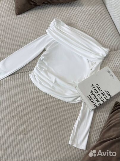 Топ женский с длинными рукавами