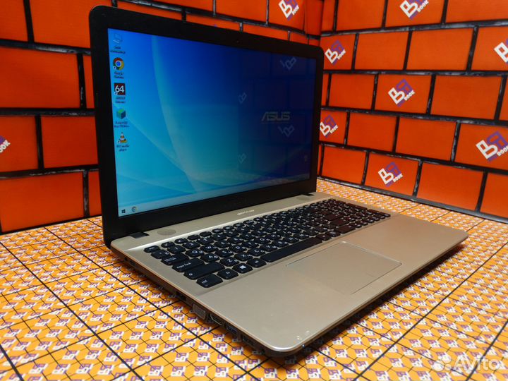 Ноутбук asus DualCore/Intel HD 500/4 RAM/240 SSD
