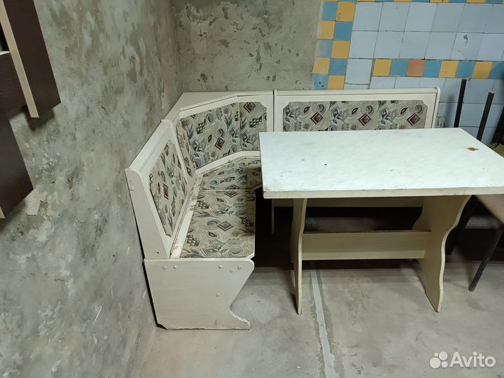 Кухонный уголок бу