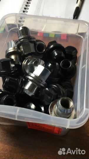 Гайки колесные Range Rover