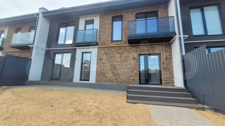 Таунхаус 126 м² на участке 3 сот.