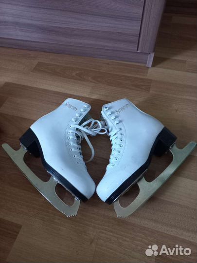 Коньки для фигурного катания