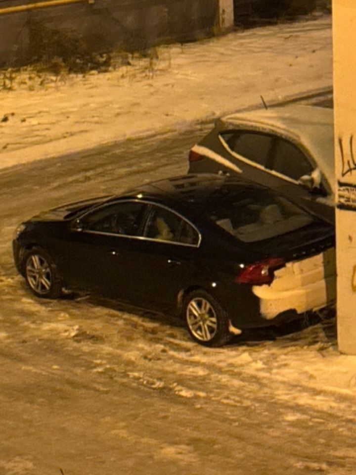 Volvo S60: фото владельца