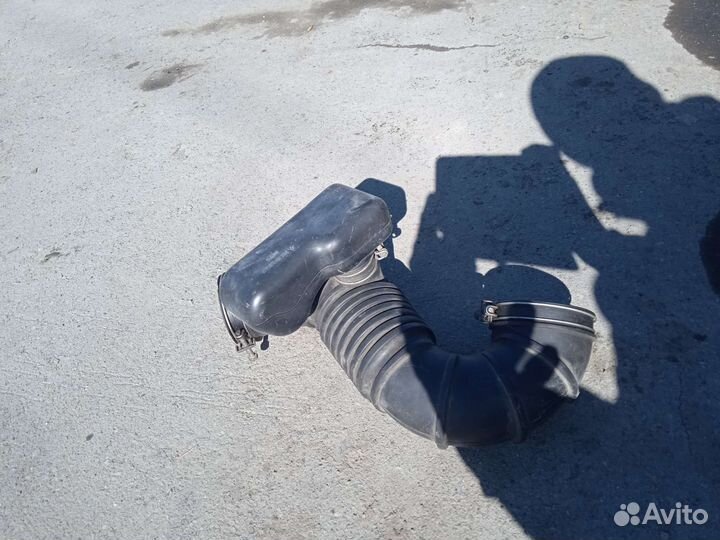 Патрубок фильтра mitsubishi chariot 6G72