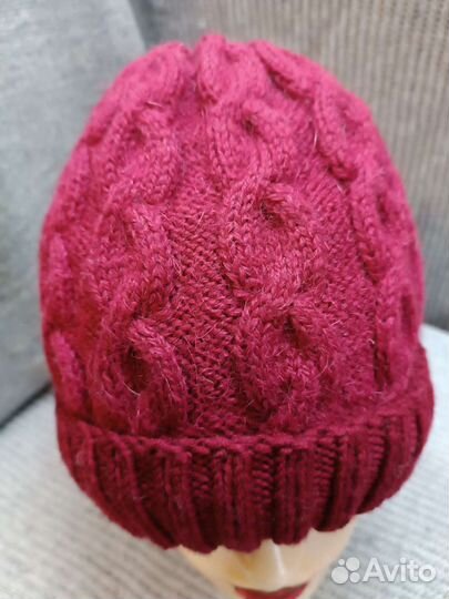 Комплект вязанный шапка шарф и варежки