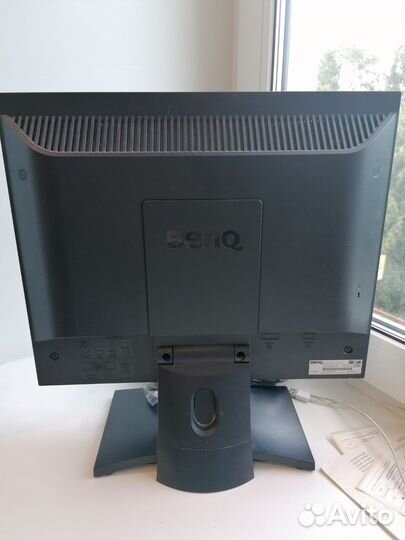 Монитор Benq fp93g