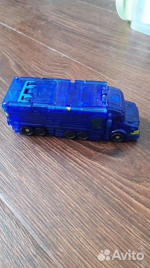 Машинка робот