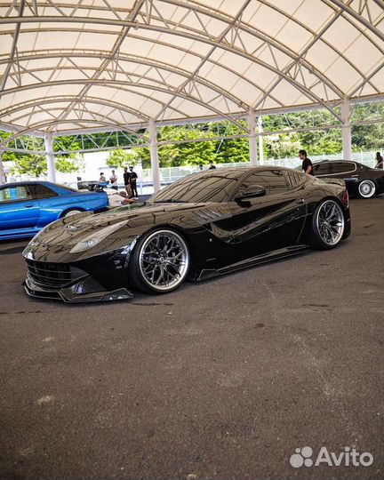 Кованые диски GT Forged R22 на Porsche Panamera