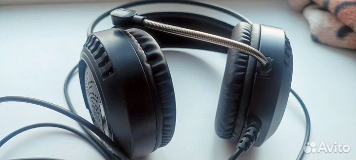 Игровые наушники с микрофоном