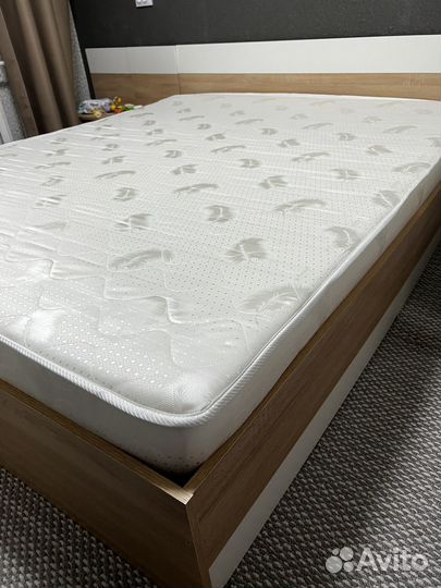 Матрас 160х200