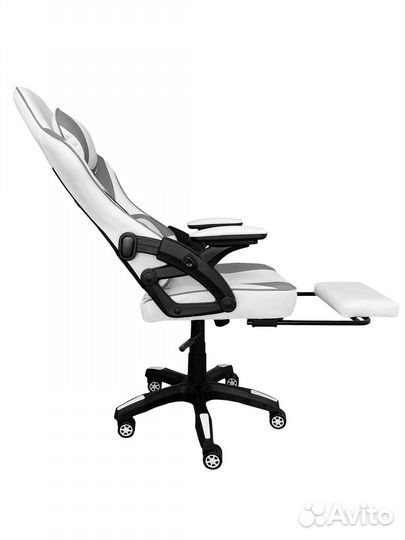 Компьютерное кресло белое