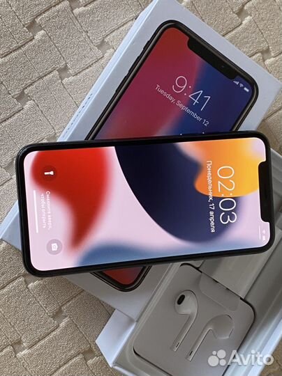 iPhone X, 256 ГБ