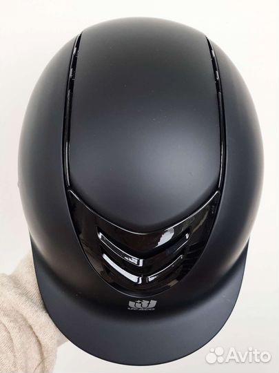 Шлем для конного спорта