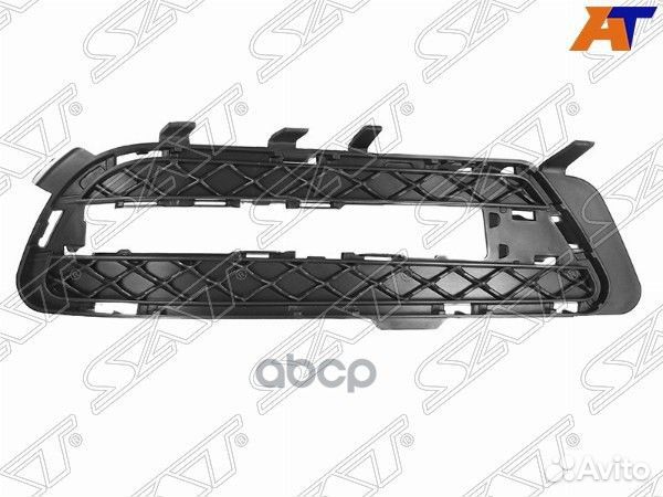 Решетка в бампер mercedes E-class W212 09-13 RH