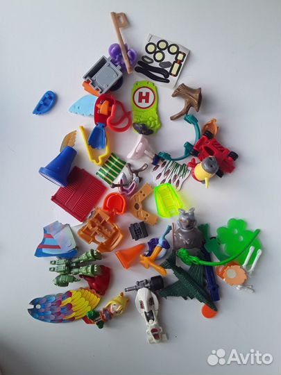 Детали для Киндер игрушек