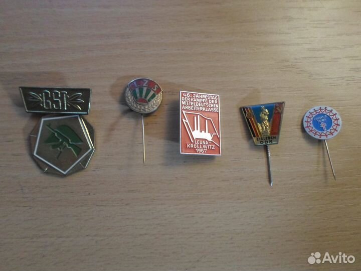 Значки гдр, пнр, Югославии