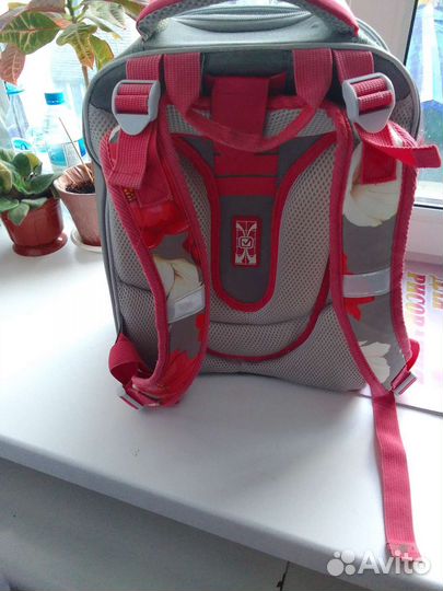 Школьный рюкзак