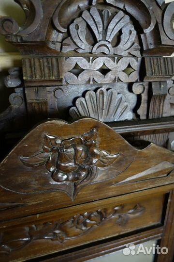 Зеркало старинное 122-52, 140-55 и скатерть бархат