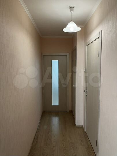 1-к. квартира, 42 м², 1/25 эт.