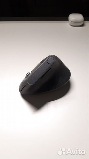 Мышь компьютерная Logitech Vertical