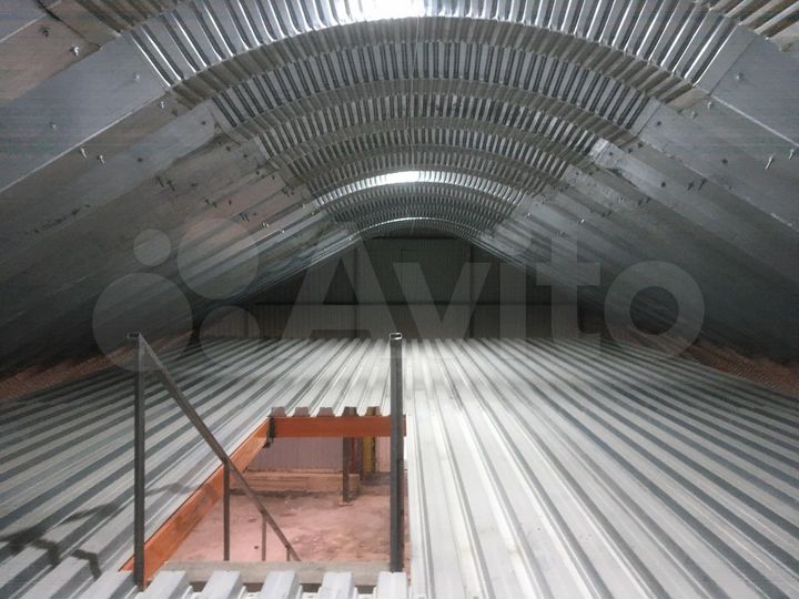 Склад, 300 м²