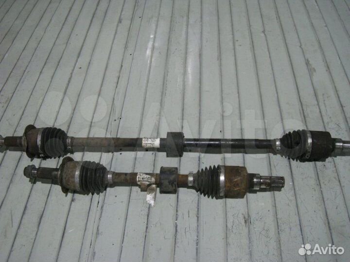 Полуось привод шрус передний левый Suzuki Sx4