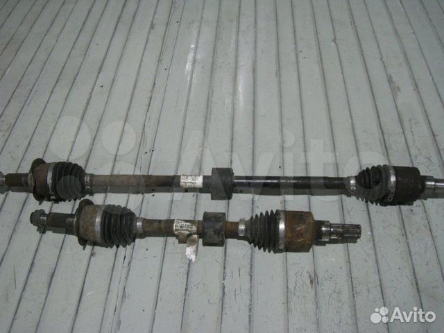 Полуось привод шрус передний левый Suzuki Sx4