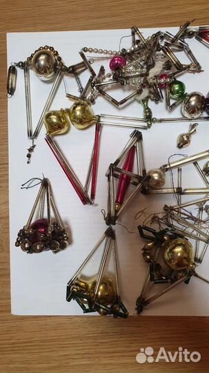 Новогодняя стеклянная гирлянда