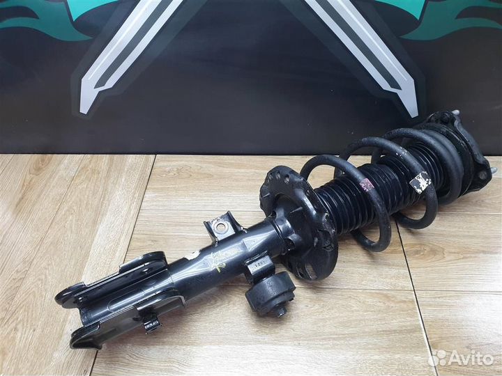 Амортизатор передний левый Hyundai SantaFe 2022