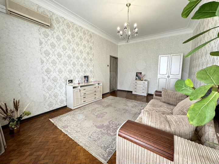 3-к. квартира, 83,8 м², 2/7 эт.