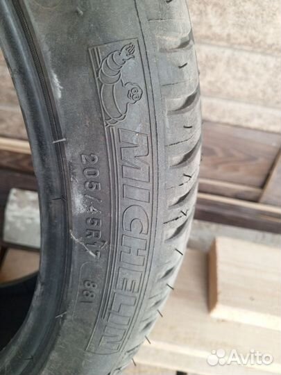 Michelin Primacy 3 205/45 R17 88