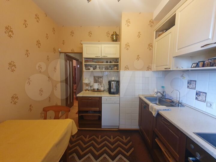 2-к. квартира, 57,1 м², 4/9 эт.