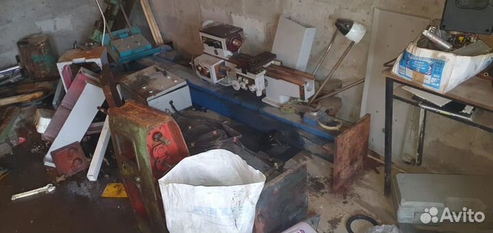 Токарный станок