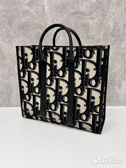 Сумка Dior east west tote bag 2 цвета