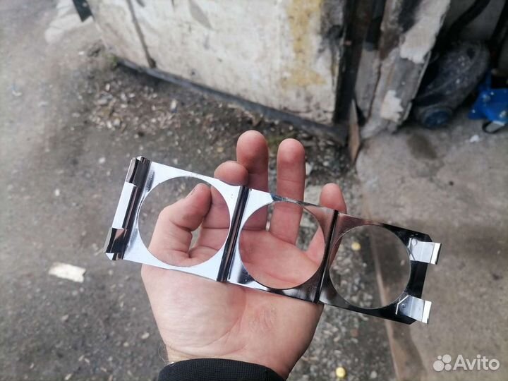 1 din рамка под доп датчики defi genome mark